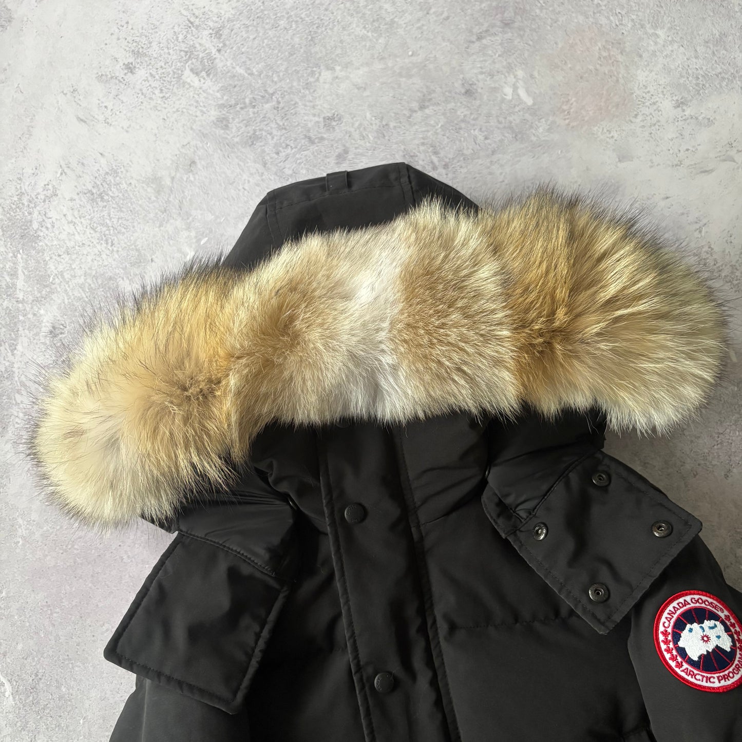 Canada Goose Wyndham Parka - Medium