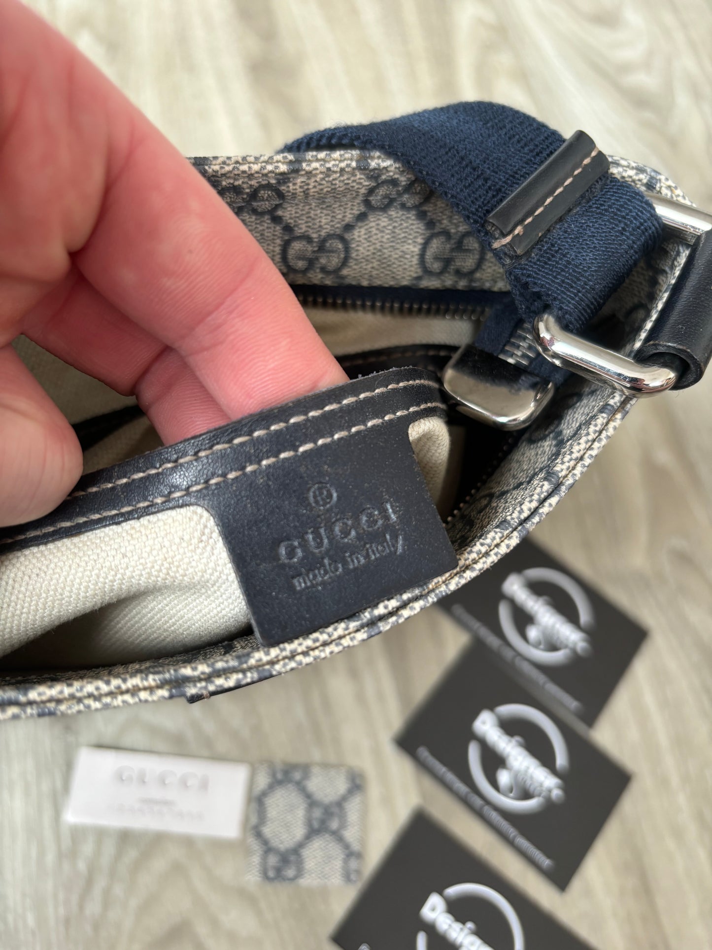 Gucci Messenger Bag (Navy)