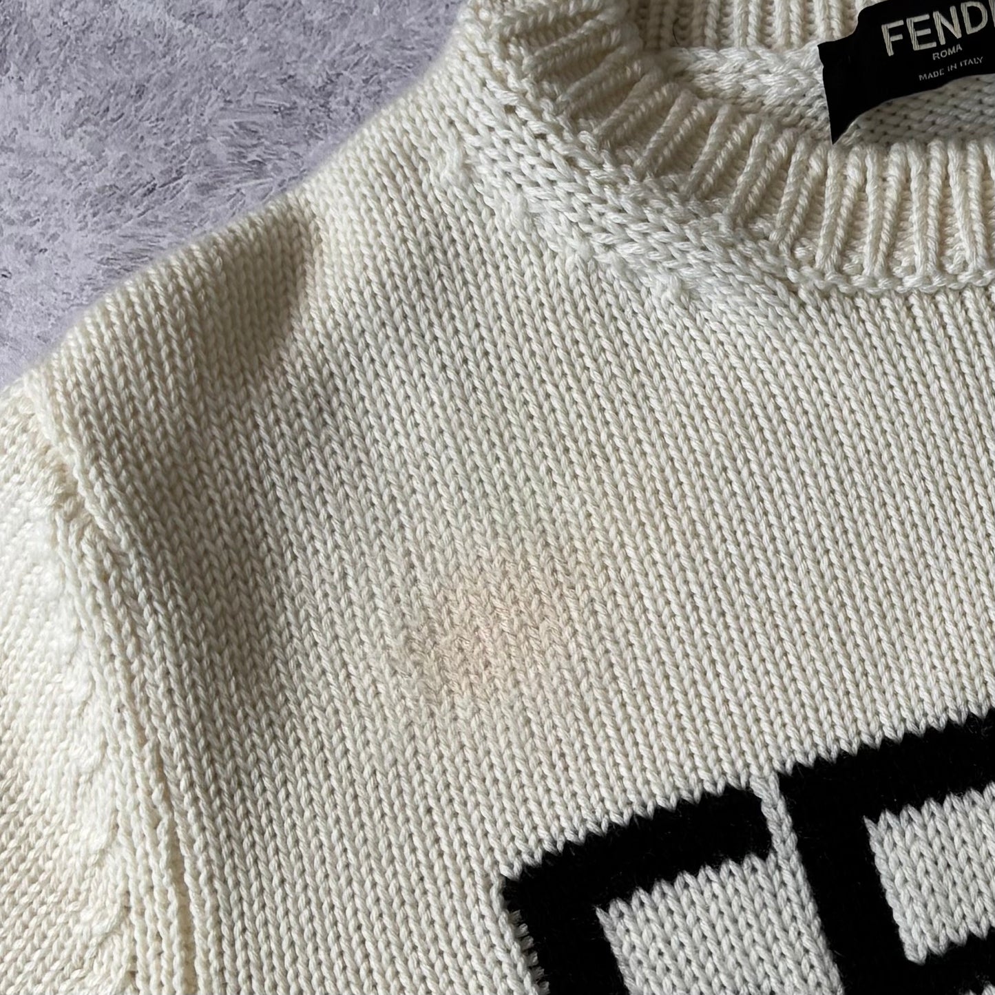 Fendi Jumper - Fits Medium