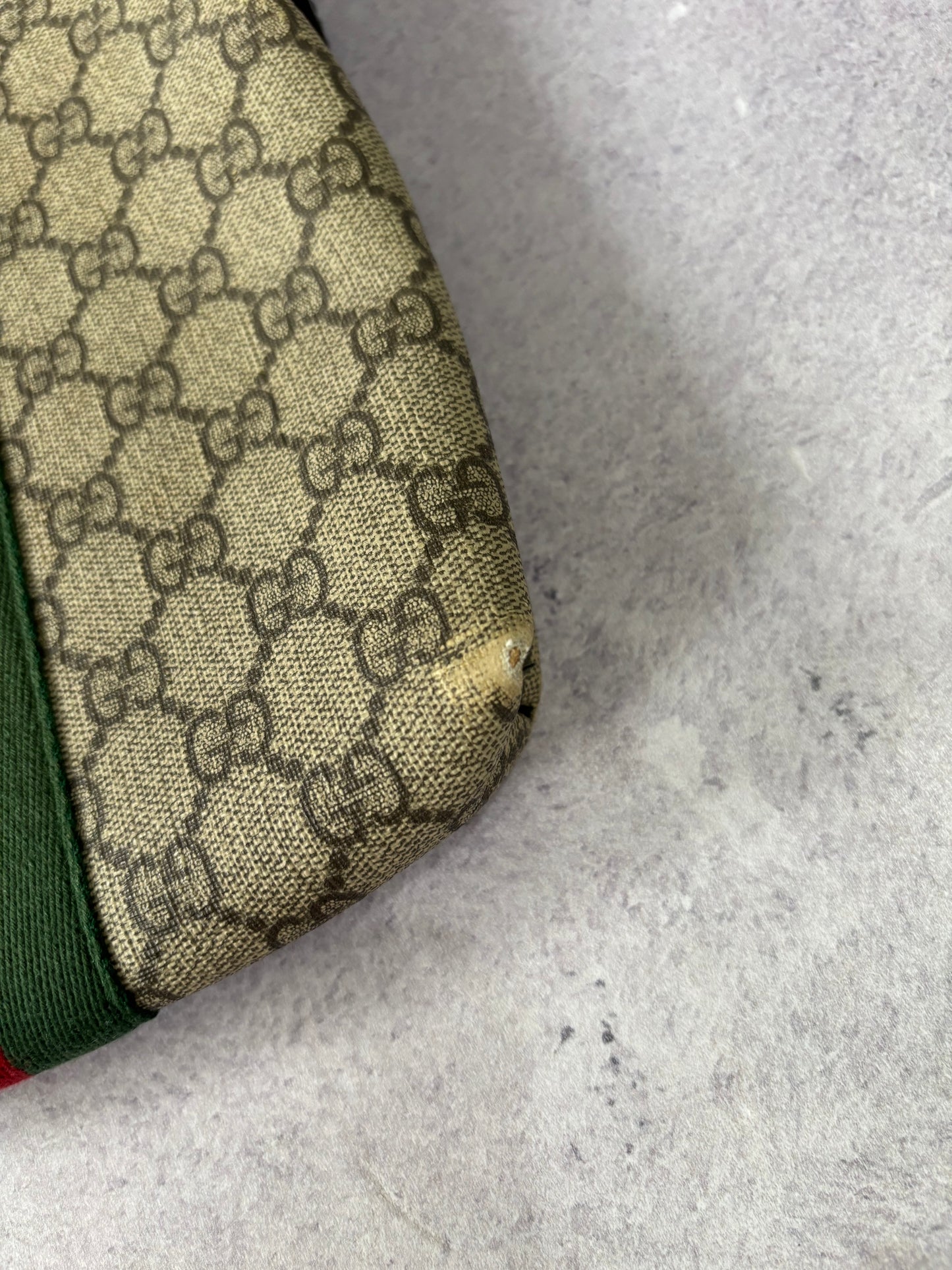 Gucci Messenger Bag