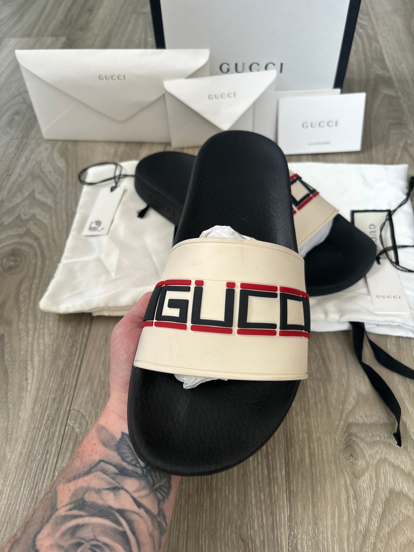 Gucci Sliders UK 8