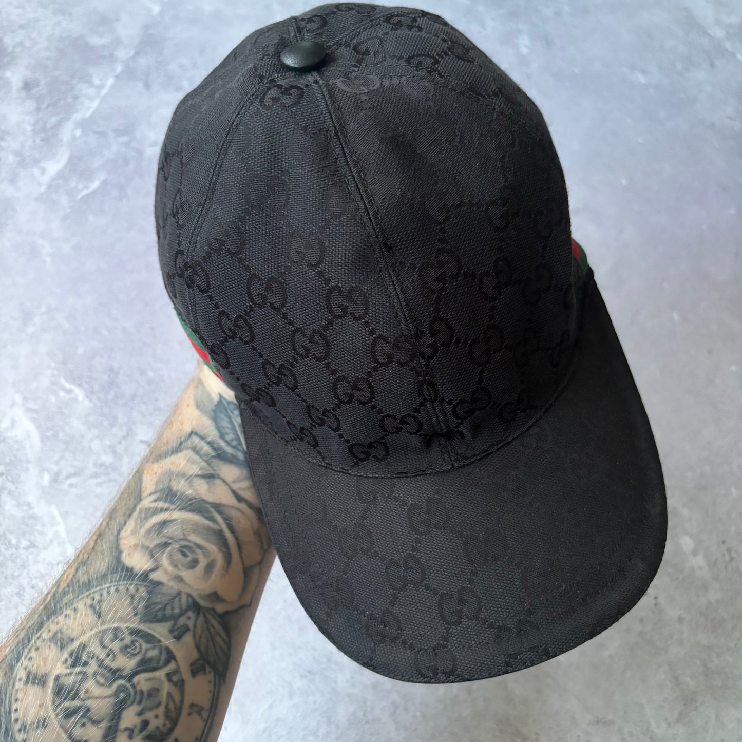 Gucci Cap - Medium