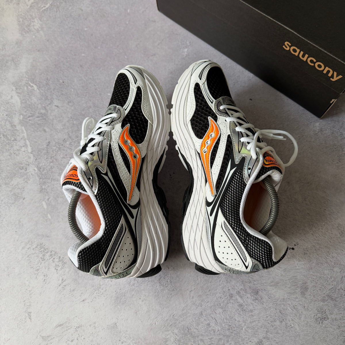 Brand New Saucony Omni ProGrid 9 Trainers