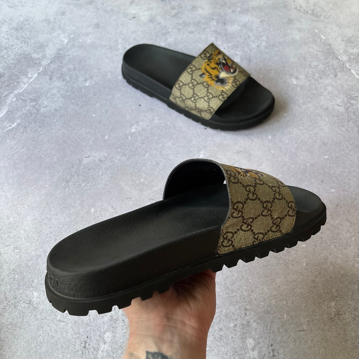 Gucci Sliders - UK 8