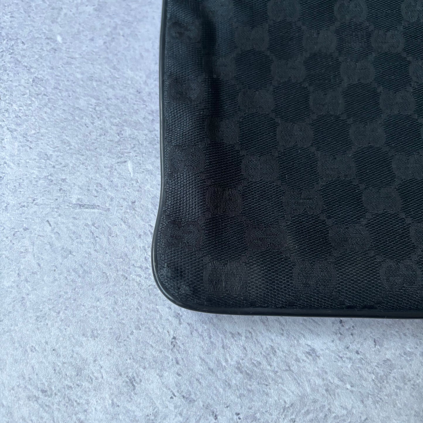 Gucci Messenger Bag
