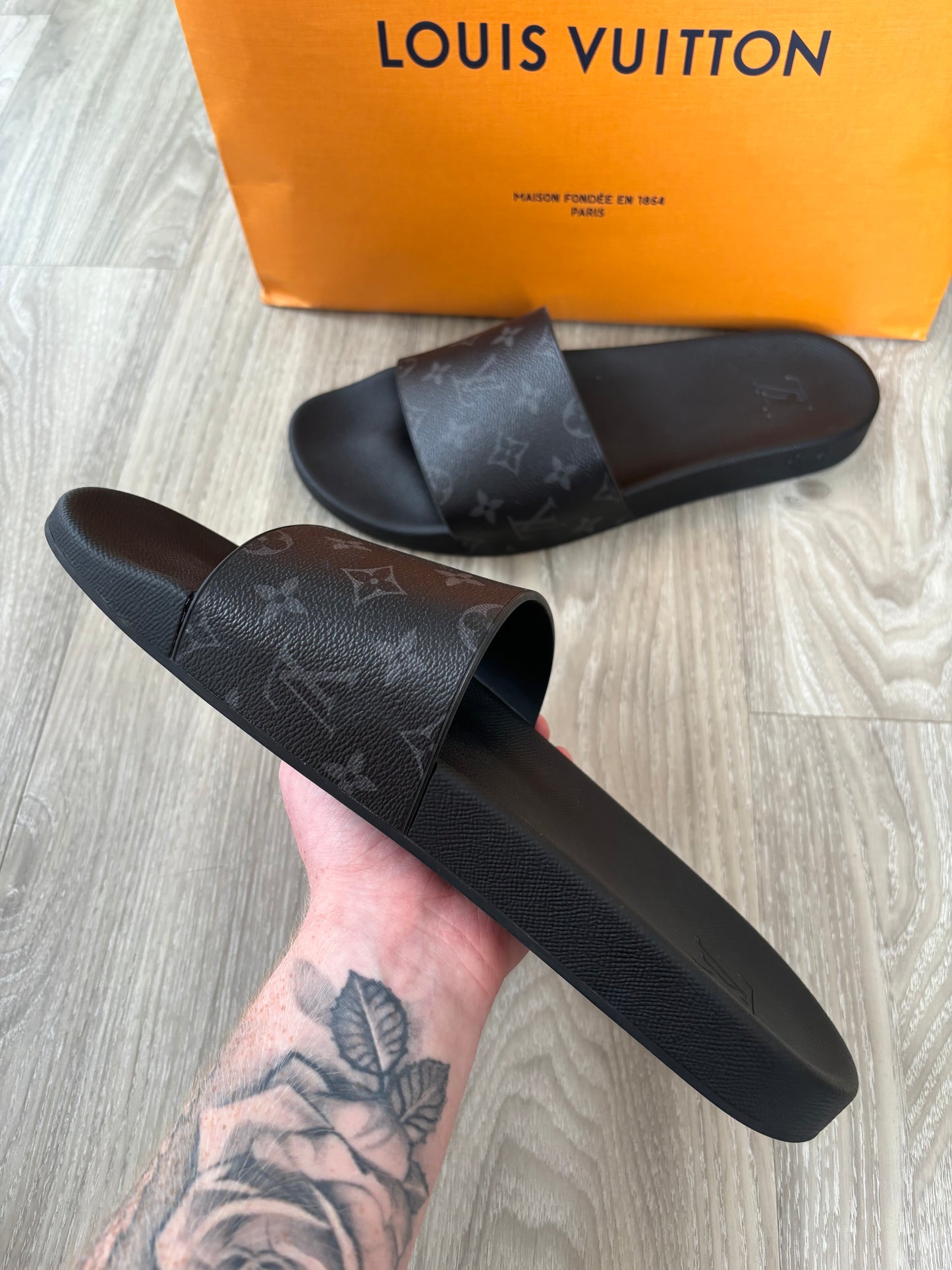 Louis Vuitton Sliders UK 12