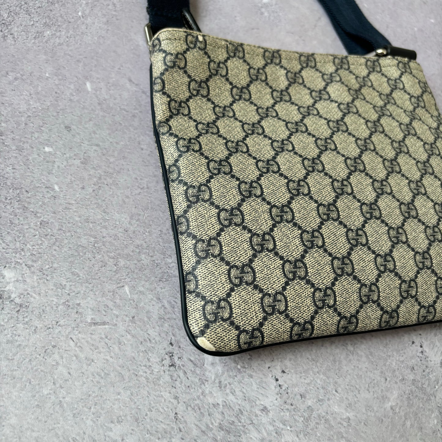Gucci Messenger Bag