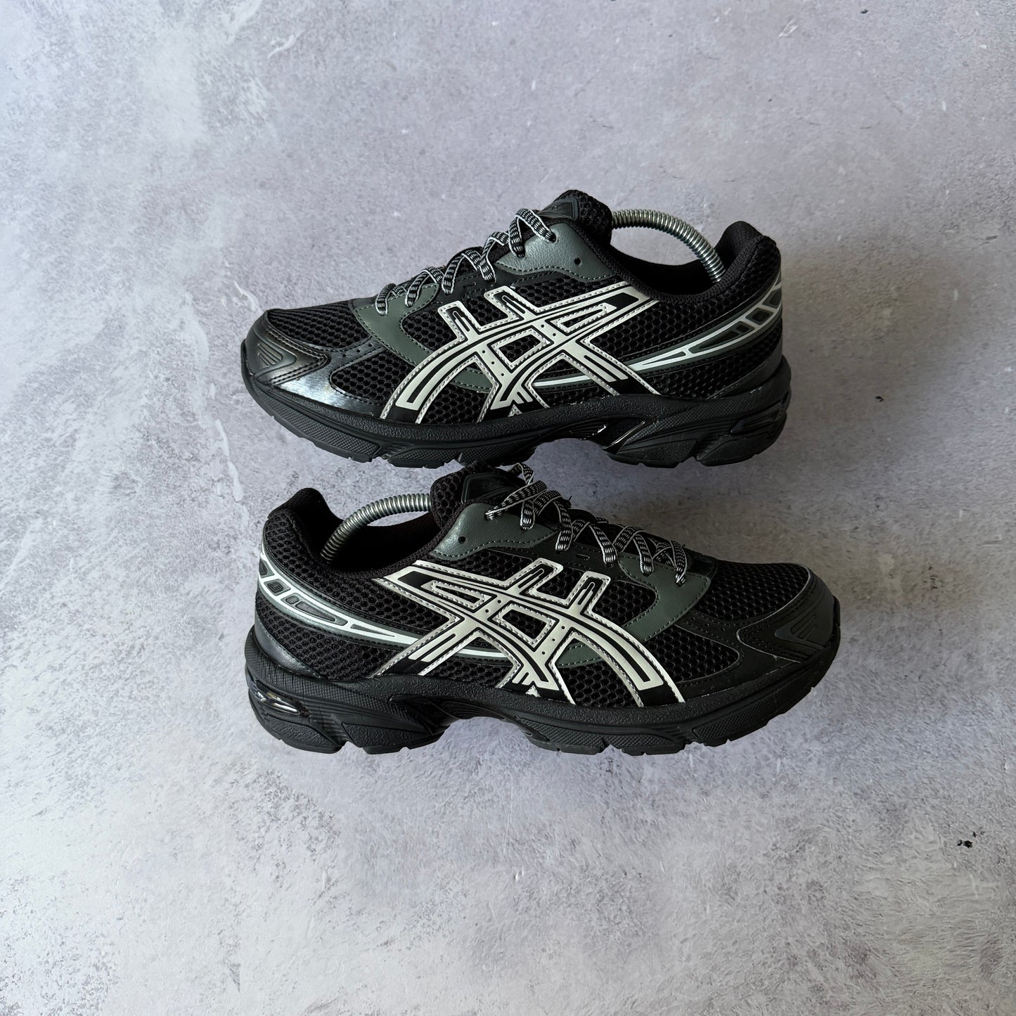 Brand New Asics Gel 1130 Trainers - UK 7.5