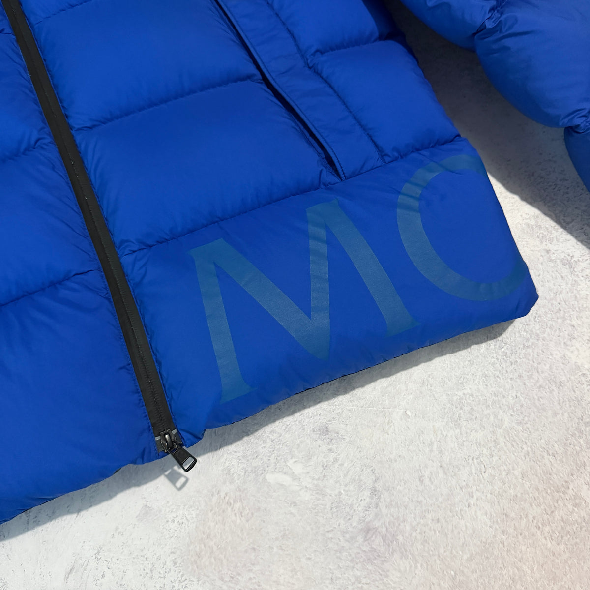 Moncler Wilms Puffer Jacket - Size 5