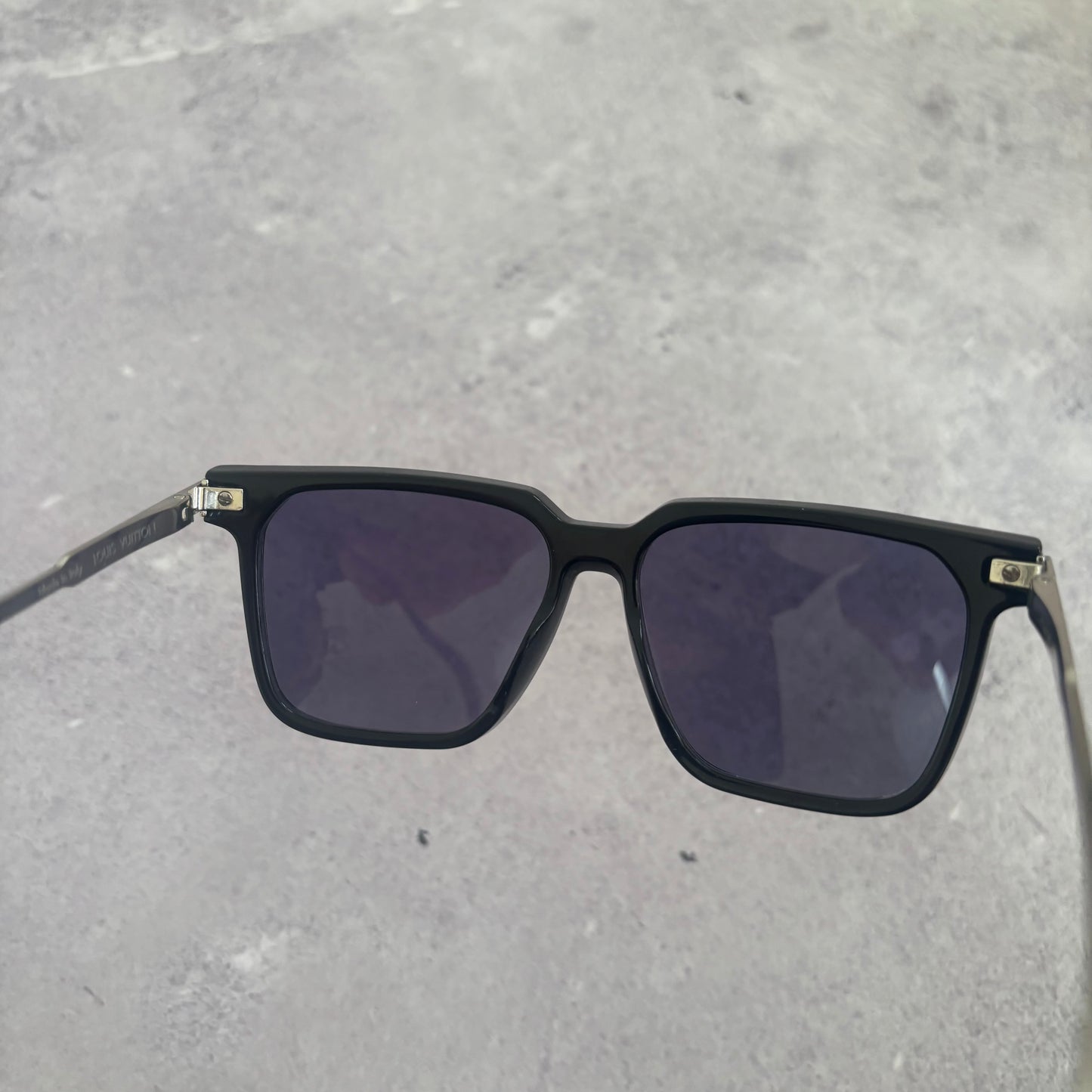 Louis Vuitton Rise Square Sunglasses