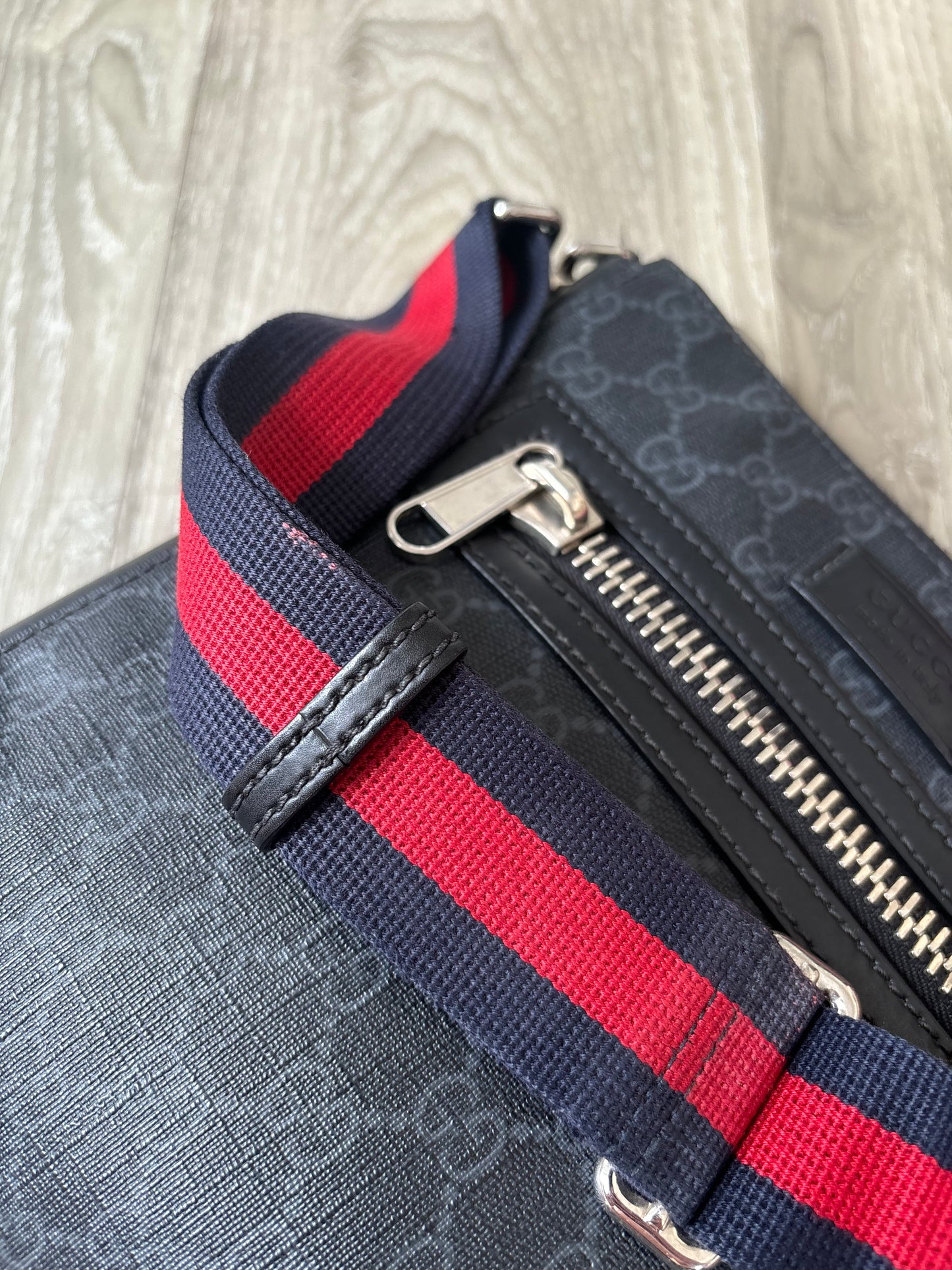 Gucci Messenger Bag