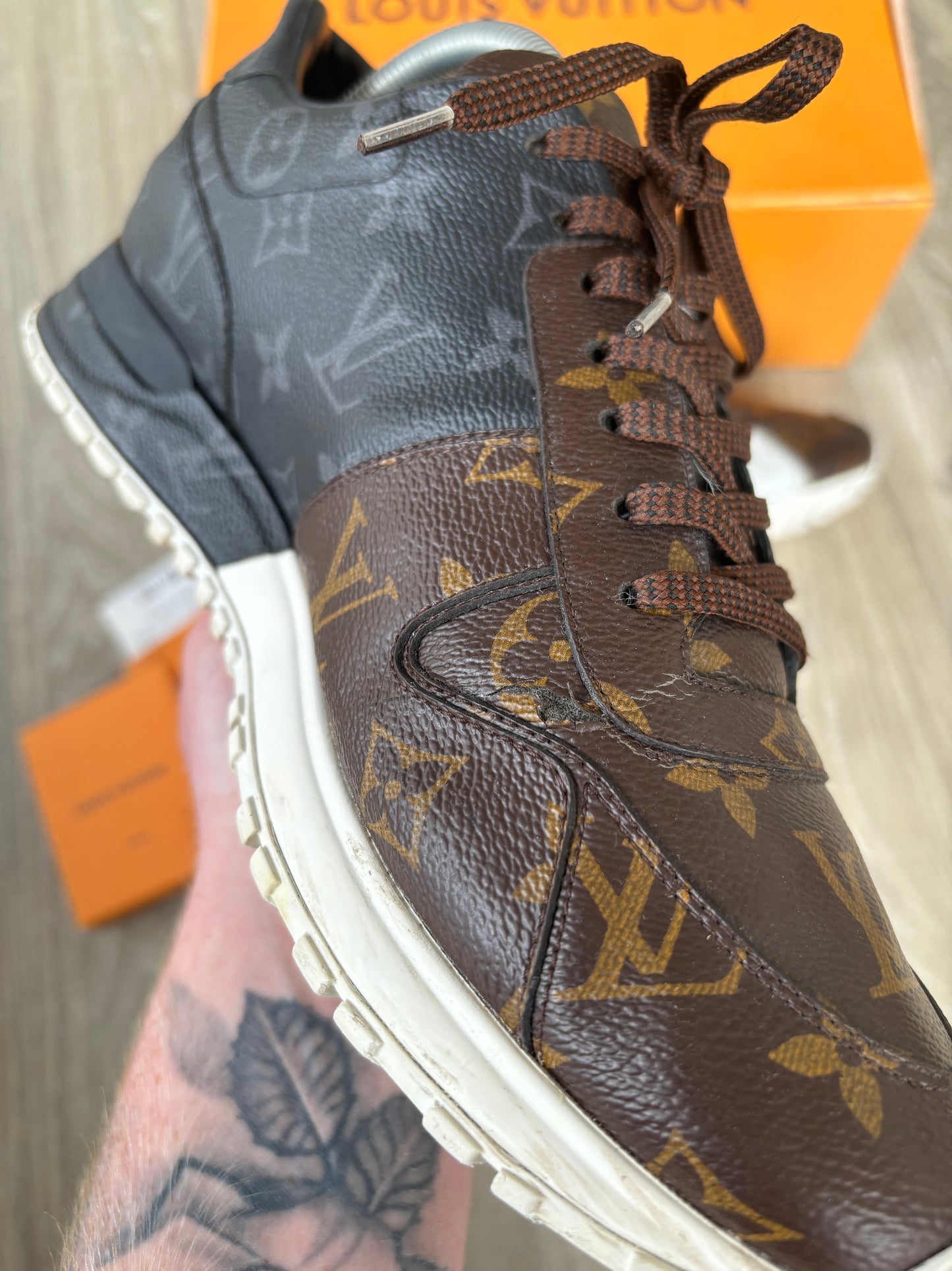 Louis Vuitton Runaway Trainers UK 8.5