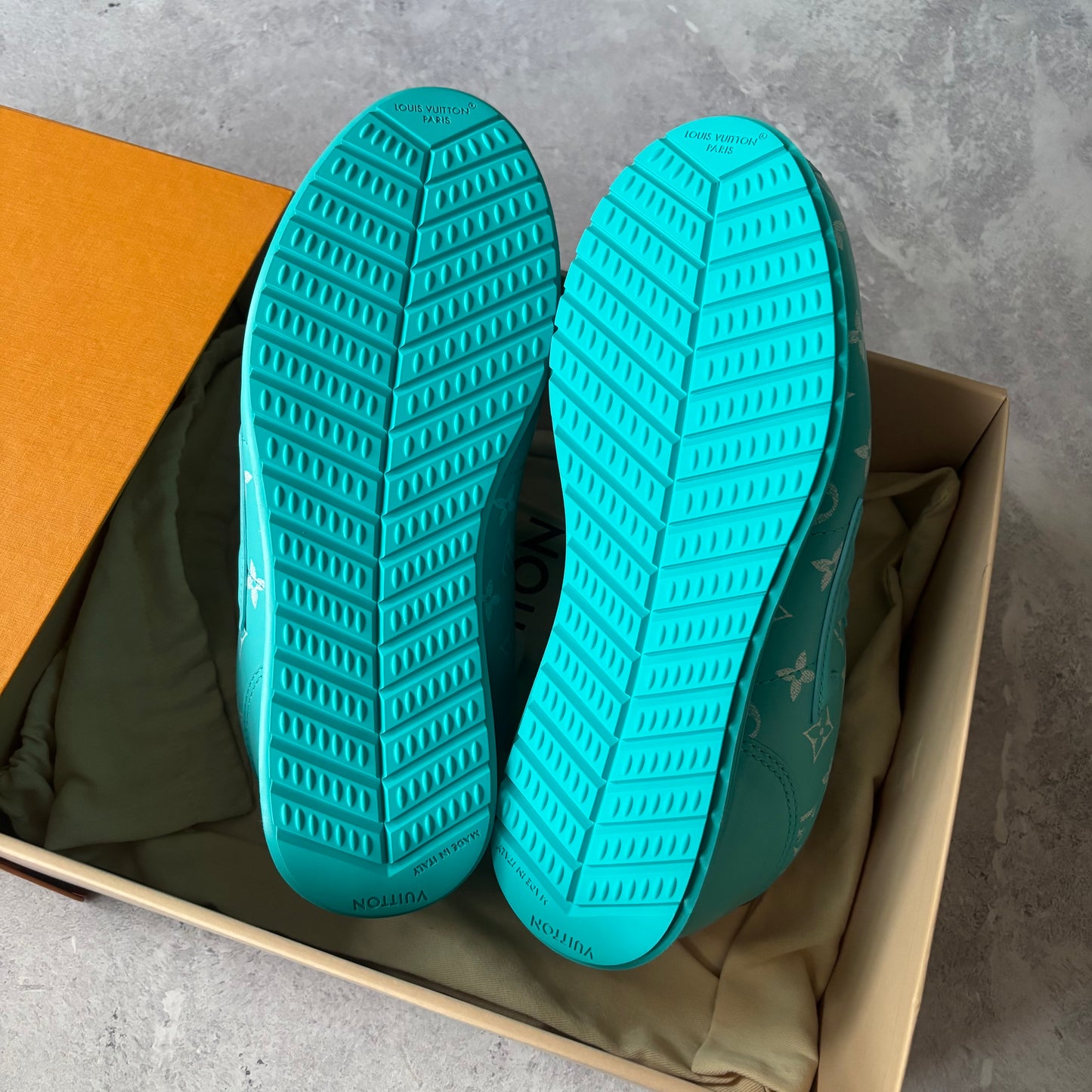 Brand New Louis Vuitton Buttersoft Trainers - Fits UK 10