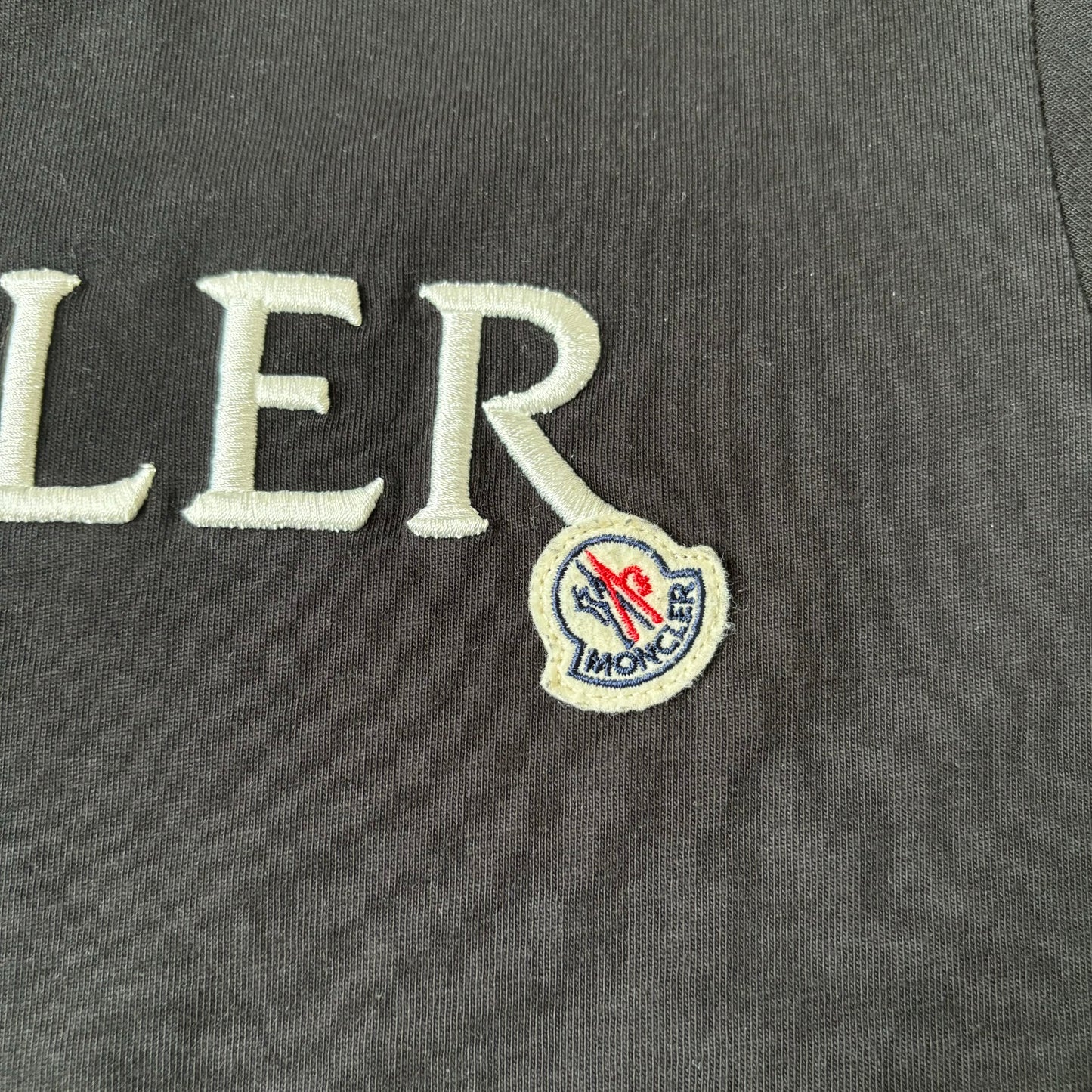 Moncler T-Shirt Size S