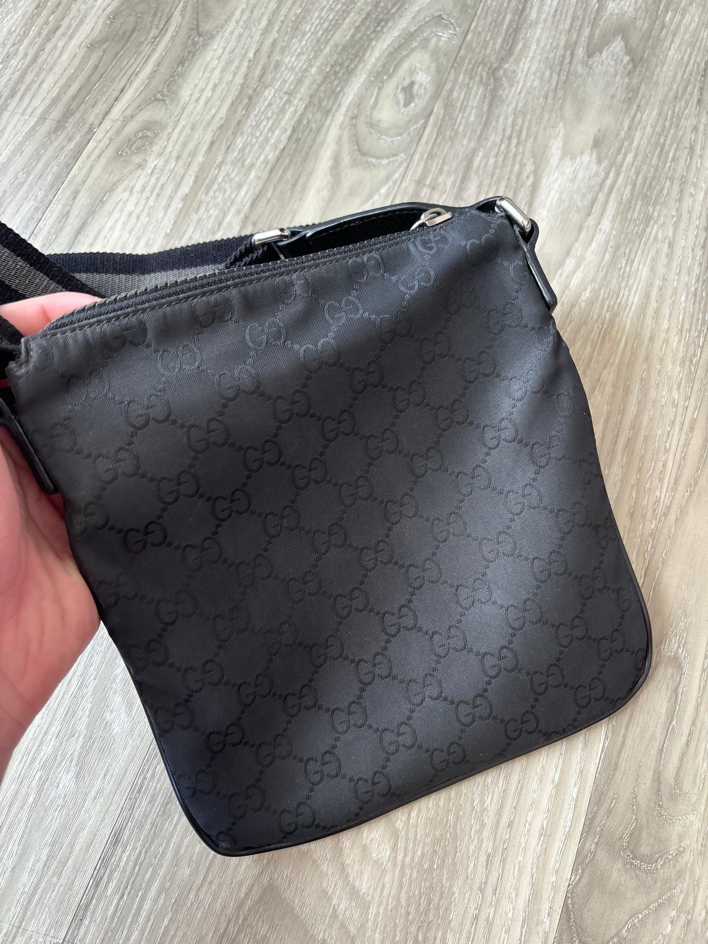 Gucci Messenger Bag (Black)