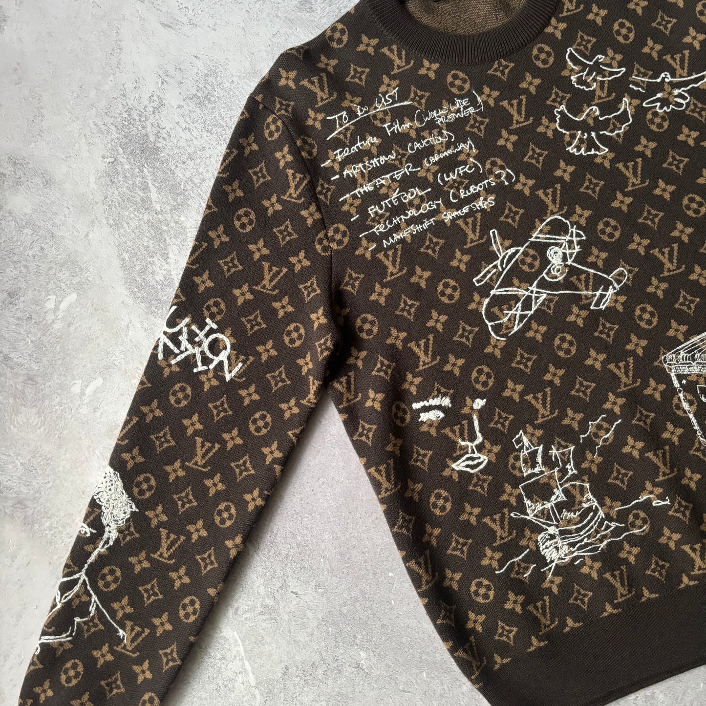 Louis Vuitton Jumper - Medium