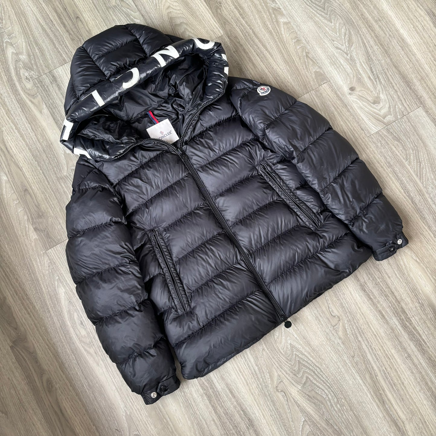 Moncler Salzman Puffer Jacket