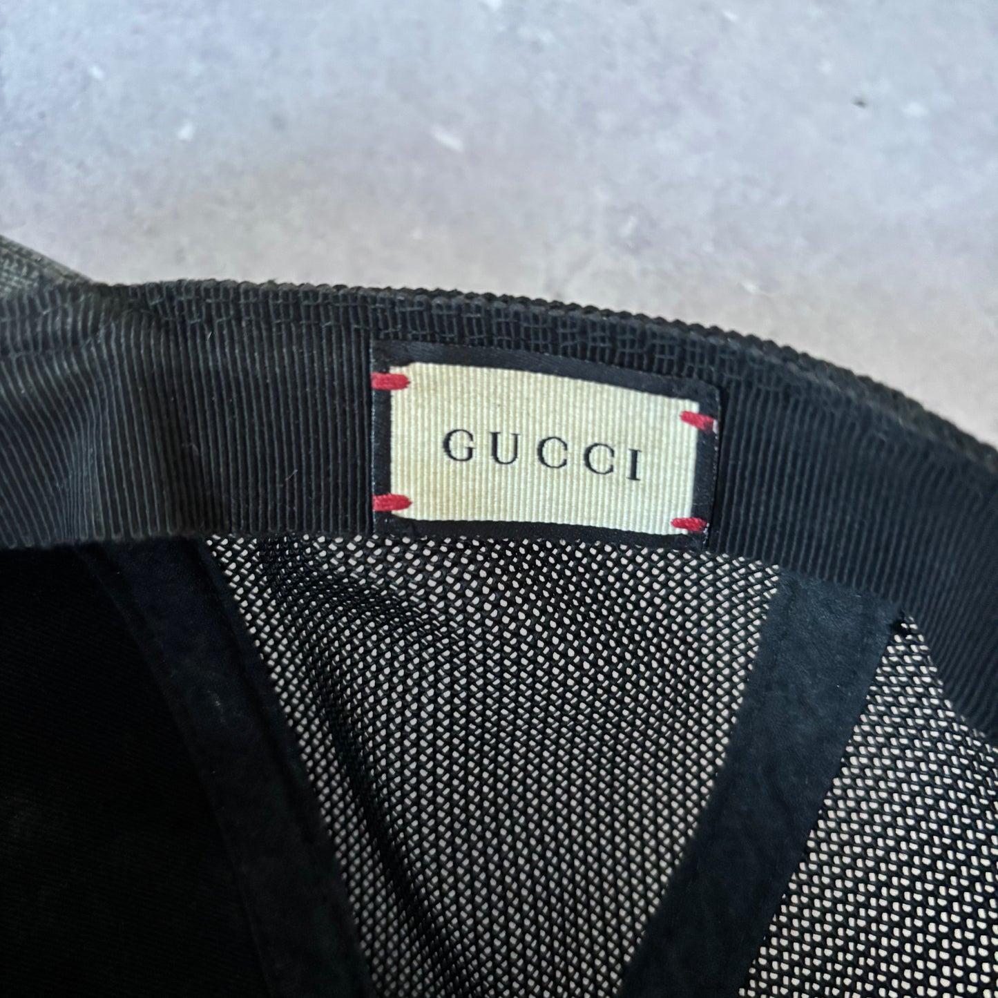 Gucci Cap - Medium