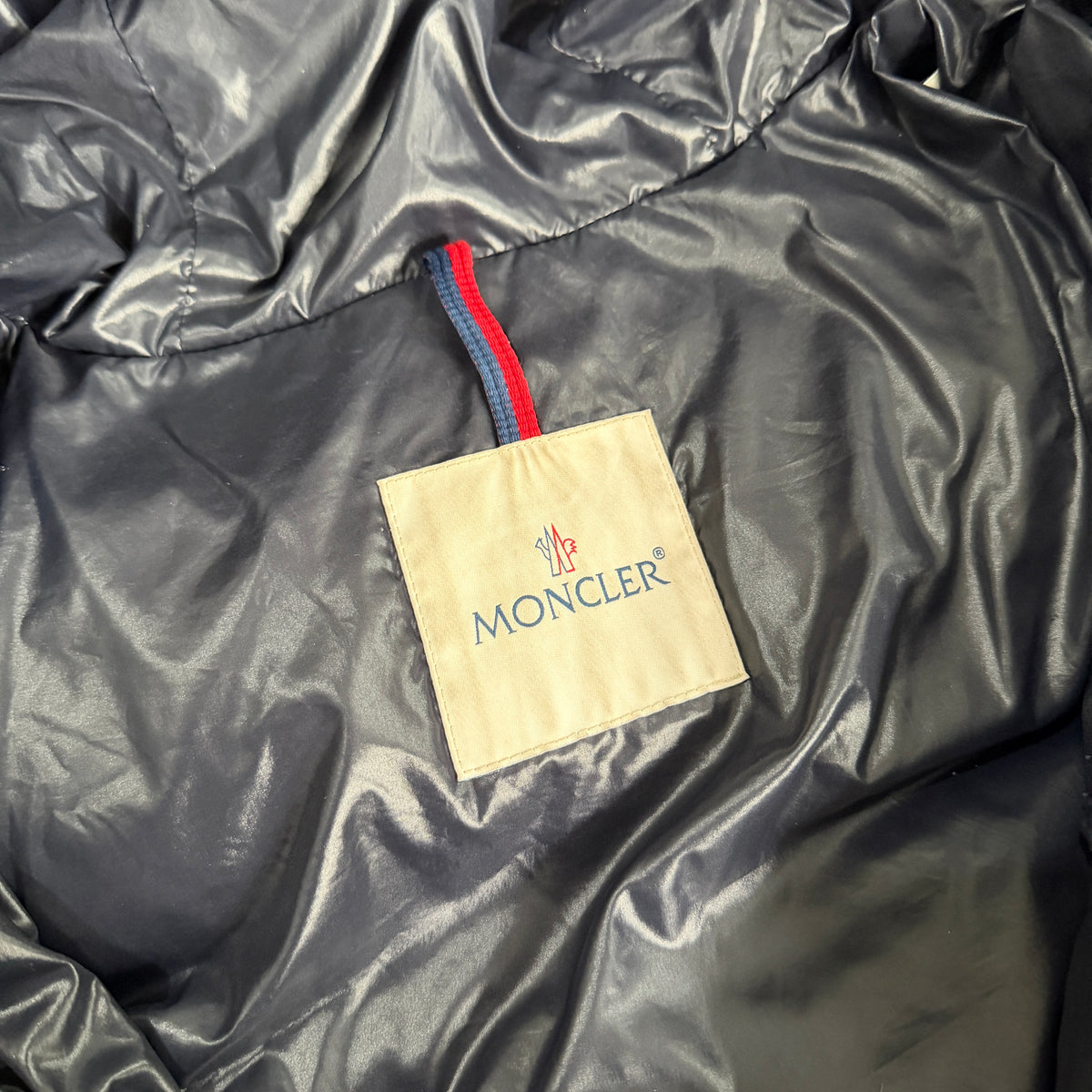 Moncler Ecrins Puffer Jacket - Size 4